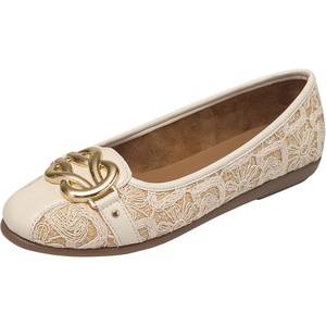 image:imageAerosoles Womens Big Bet FlatsNaturalEggnog